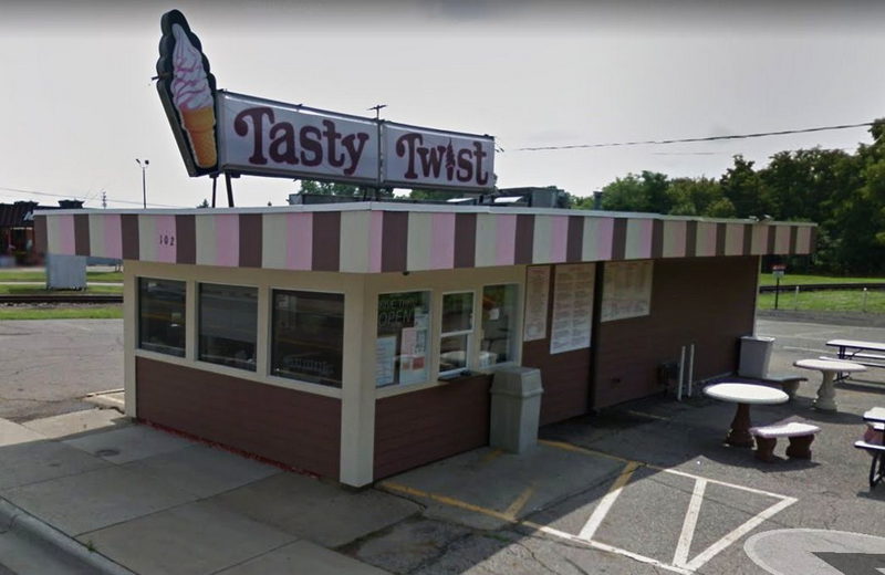 Charlotte Tasty Twist - From Web Listing (newer photo)